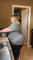 1419351319_these-yeast-rolls-are-legendary_0.mp4