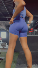 0hfzd8a7m0sslz3dwfdv2_720p.mp4