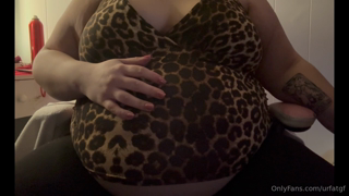 1566031120_i-just-cant-get-enough-of-that-stretched-belly-feeling_0.mp4