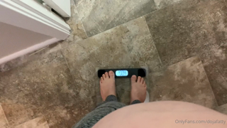218607607_here-is-my-october-weigh-in-i-hit-a-new-milestone-today-an_0.m4v
