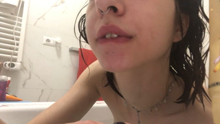 CAM4.2021.12.20_16.13.26_dirtydoll8.mp4