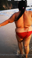 25763839_visited-the-beach-after-awhile-with-my-new-bikini-and-i-w_0.m4v