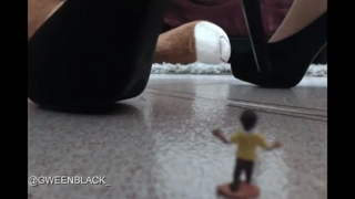 GweenBlack - giganta 5 (em Inglês).mp4