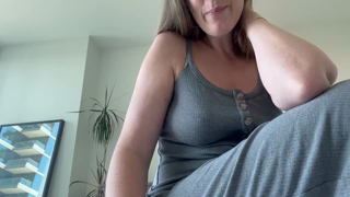 Nicolette Bloom - M0mmy Leaves for a Trip.mp4