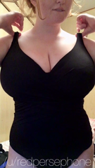 66088efad7a3ef56dad9064f606bdb3a.mp4