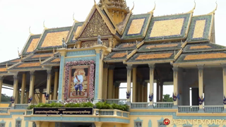 asd-2013-07-29-cambodia-phnom-penh-Honey & King Palace – July 29, 2013.mp4