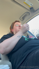 1594267397_work-has-been-so-busy-lately-that-i-have-to-hide-in-my-car-t_0.mp4