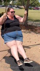 485395088_just-a-fatty-swinging-on-a-swing_0.mp4