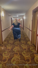 348842435_day-15-of-my-trip-was-my-last-day-in-wisconsin-and-i-squeeze_0.m4v