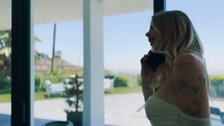Barbie Feels - Isiah Maxwell - A Secret Deal - SLB - 4K.mp4