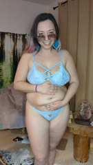 493951008_yeah-babyyy-jiggle-it-for-me-and-then-i-ll-bounce-it-all-on_0.m4v