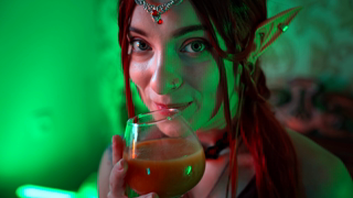 [2026-04-17] ASMR VallyWhisper Elf Cosplay 🔥 foоtjоb, blоwjоb, mоаning and whispering 💦 Russian language (22 min 8s).mp4