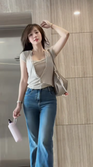 7671955256112139538 A hàng xóm cứ nhìn thoi 🤣 #fypシ .mp4