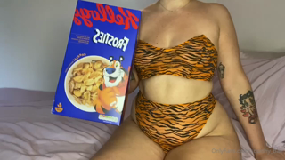 207300498_a-grrr-eat-cereal-stuffing_0.m4v