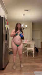0i7phya9b3jjfk8y98561_source.mp4
