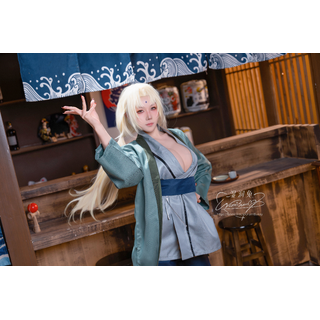 Tsunade - Naruto (2).jpg