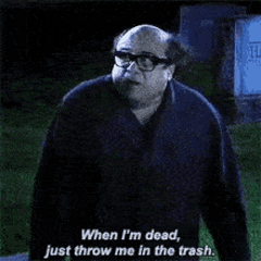 762194859875381248__10.gif