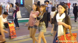 asd-2013-10-29-hong-kong-iStore & Causeway Bay – October 29, 2013.mp4