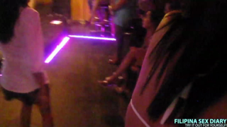 asd-2013-01-07-manila-philippines-Barhopping again Sexy girls shakin their butts! – January 7, 2013.mp4