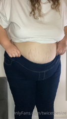 238146541_these-jeans-accentuate-my-best-features-dont-you-think_1.m4v
