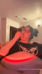 961807531_ive-been-nonstop-eating-junk-lately-ate-my-body-weight-in_2.mp4