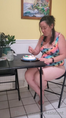 635655496_exclusive-preview-of-my-newest-clip-on-curvage-https-link_0.m4v