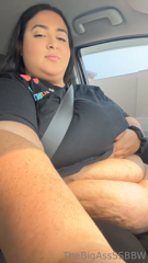 673001714_talk-about-an-apron-belly-sheesh-it-goes-down-half-my-thigh_1.mp4