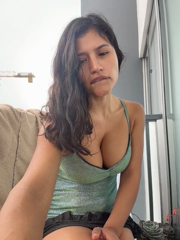 sexi_noemi_Stripchat_20260522_180012.mp4