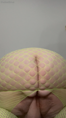 867104004_love-seeing-myself-at-these-angles_1.mp4