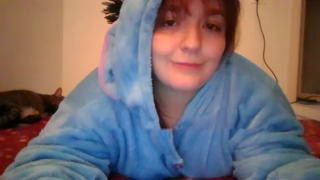 CAM4.2022.01.06_22.23.59_puffacurvy.mp4