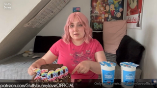 1221723373_25000-calories-for-25000-subscribers-full-video-i-hope_0.mp4