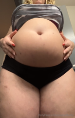934008136_5-photo-trend-but-with-my-belly_4.mp4