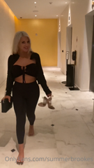 185544192_i-convinced-my-uber-driver-in-miami-to-come-back-to-my-hotel_0.m4v