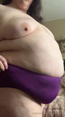 1539608741_beeg-muddafuggin-belleh-seriously-um-i-look-huge-click-th_3.mp4