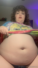1964182073_it-was-another-10000-calorie-day-my-belly-has-gotten-so-hug_0.mp4