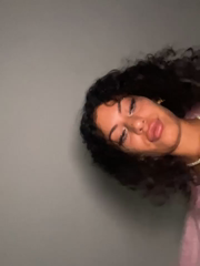 AlyssaHottv__2025-09-20_19-10-09_639.mp4