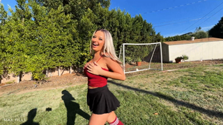251220_HORNY STEP-SISTER VANESSA MARIE WAS DESPERATE FOR MY CUM_1080p.mp4