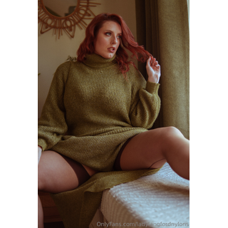ladylangfordnylons-2025-01-11-3632809266.jpg