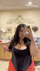 901629074_i-dont-wear-corsets-to-look-thinner-i-wear-them-because-i_0.mp4