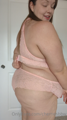 699983032_pretty-lingerie_0.m4v