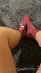 109037227_i-love-the-feeling-of-toe-socks_3.m4v