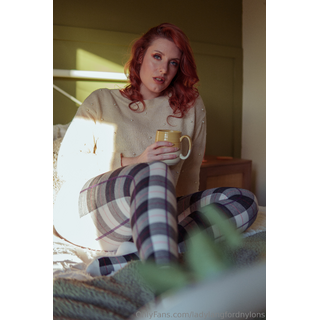 ladylangfordnylons-2025-01-14-3632822828.jpg
