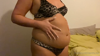 530218228_so-stuffed-sucking-in-out-burps-twerks_0.m4v