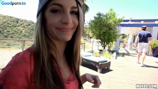 Kimmy Granger - Fucking In A Tree - I Know.mp4