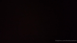 1032056680_fart-lovers-post-woke-up-in-the-middle-of-the-night-fe_0.mp4