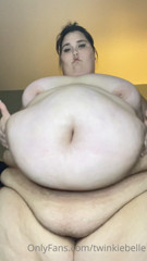 469068587_you-can-really-see-just-how-big-i-am-now-here_0.m4v