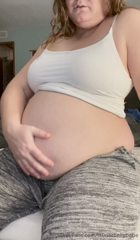 1556608905_talking-about-how-helplessly-obese-and-out-of-control-i-ve-b_1.mp4