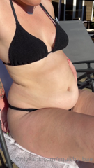 157203955_enjoying-the-sun_0.m4v