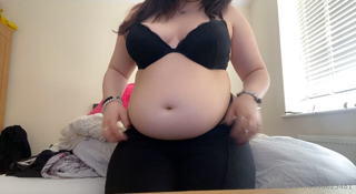 1667918343_these-work-trousers-fit-me-only-a-few-months-ago_0.mp4