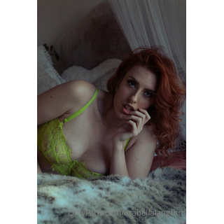 ladylangfordnylons-2022-02-28-2375766110.jpg